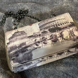 Elegant Black and Gray Crossbody Bag